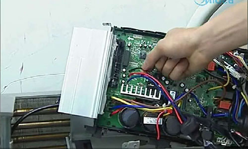 沁县美的空调电话是多少